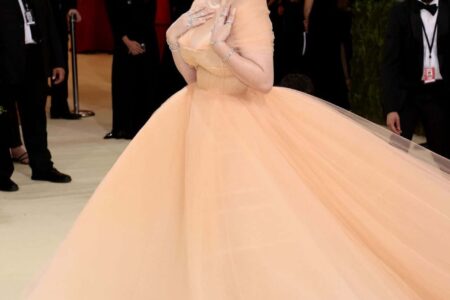 Billie Eilish Amazes All in her Peach-colored Gown at the 2021 Met Gala