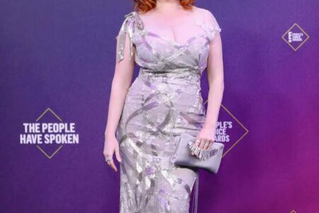 Christina Hendricks Wowed All In Marchesa Dress At The 46th People’s Choice Awards