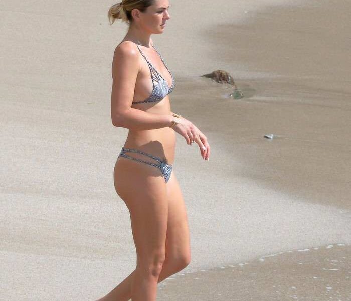 Serinda Swan Shows Off her Bikini Body at a Beach in St. Barts
