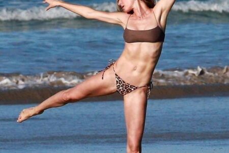 Gisele Bundchen at Photoshoot on the Beach in Costa Rica