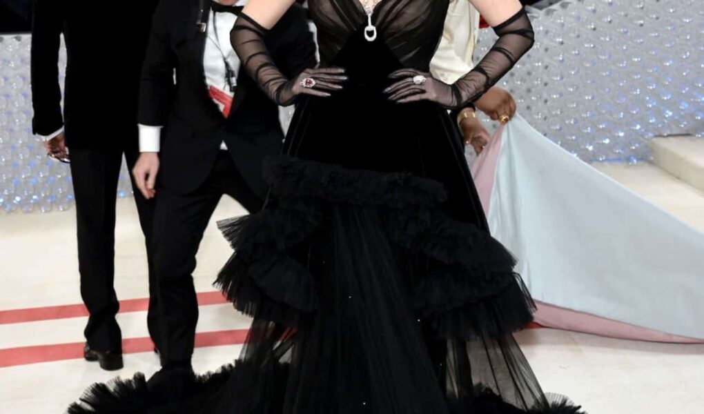Jessica Chastain Exudes Elegance in Black Gucci Dress at Met Gala 2023