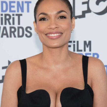 Rosario Dawson Wore a Racy Dress at the 2022 Film Independent Spirit Awards