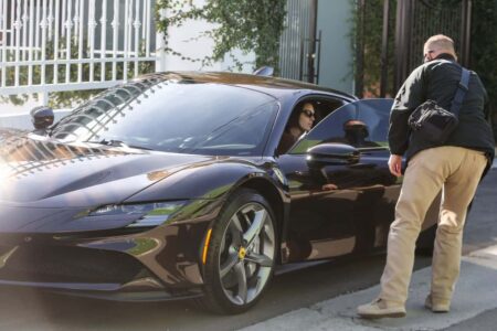 Kendall Jenner Arrived at a Pilates Class in a Super Fast Black Ferrari
