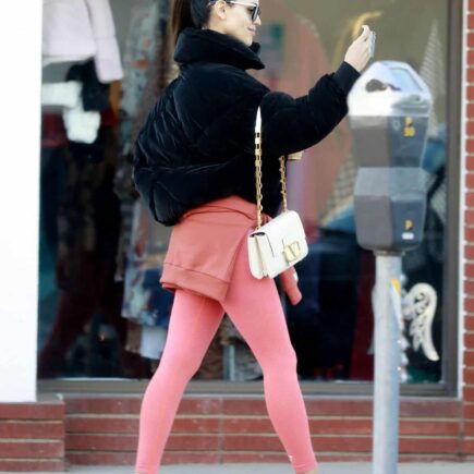 Eiza Gonzalez had a Relaxing Shopping Trip in Pacific Palisades Village