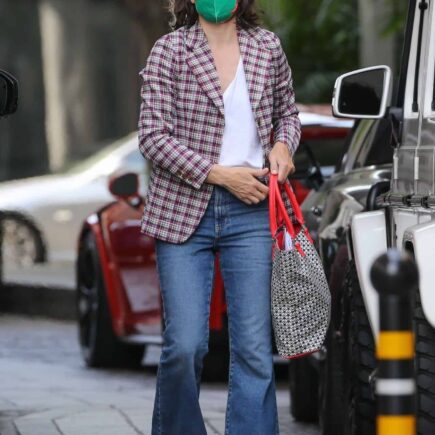 Milla Jovovich Stepped Out on a Lunch with her Husband in LA