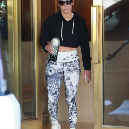 Jennifer Lopez in High Waisted Leggings in West Hollywood