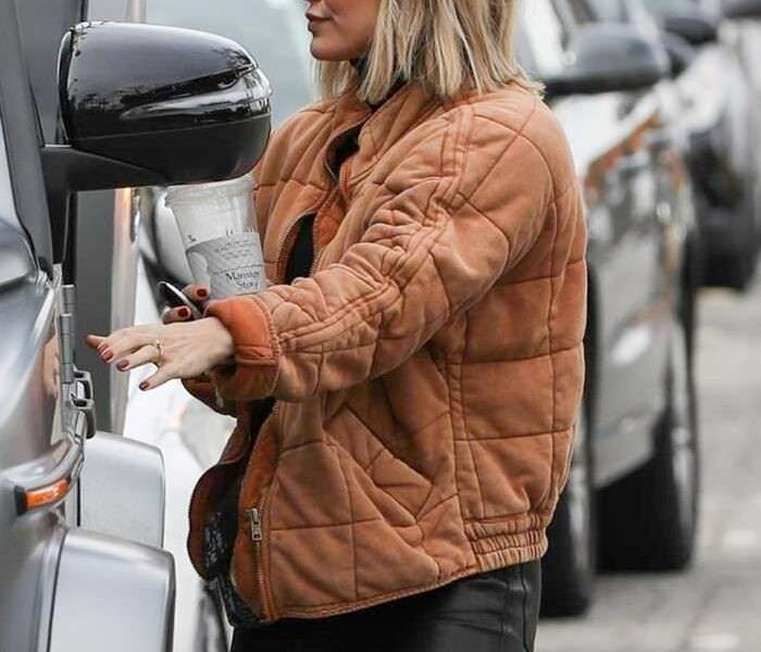 Hilary Duff Out for a Coffee in Studio City