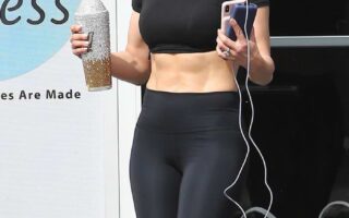 Jennifer Lopez in Gym Ready Outfit in Miami