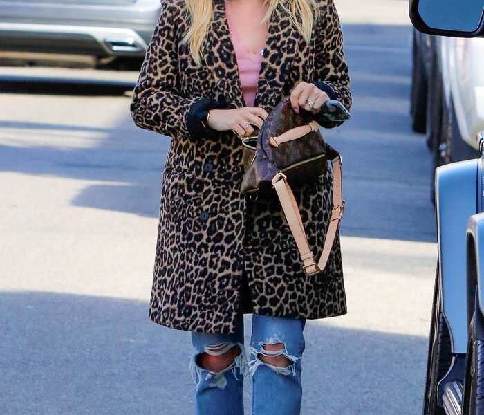 Hilary Duff in Leopard Coat Out for Lunch in Sherman Oaks