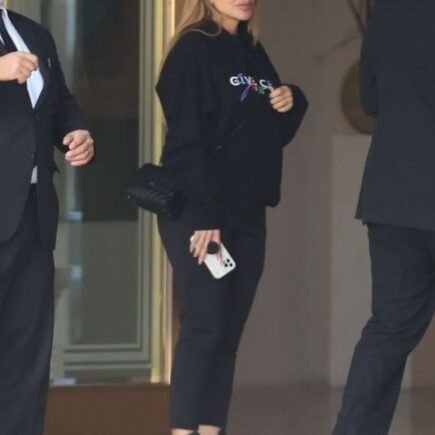 Larsa Pippen Standing Outside The Montage Hotel in Beverly Hills