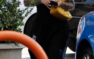 Amber Rose Pumps Gas at a West Hollywood Station