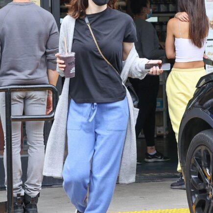 Alexandra Daddario in Casual Clothes at Earth Bar in LA