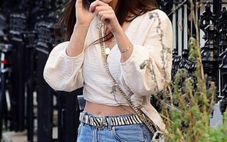 Amy Jackson Talked on the Phone While Waiting for her Car
