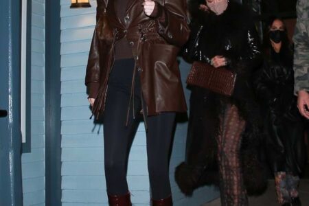 Kendall Jenner and Kylie Jenner Out For Dinner in Aspen