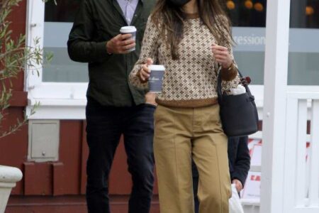 Jordana Brewster and Mason Morfit in Brentwood Country Mart