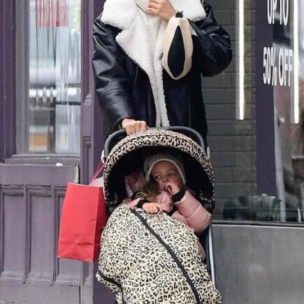 Irina Shayk Looks Chic While Stroll in New York with her Daughter Lea