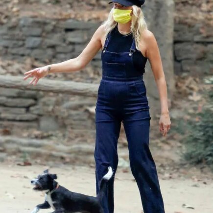 Malin Akerman Enjoys Family Outing at Griffith Park in LA