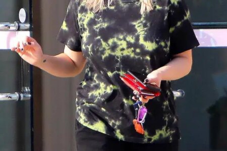 Ariel Winter Lets Pinkish Hair Flutter Free as She Models a Tie-dye T-shirt in LA