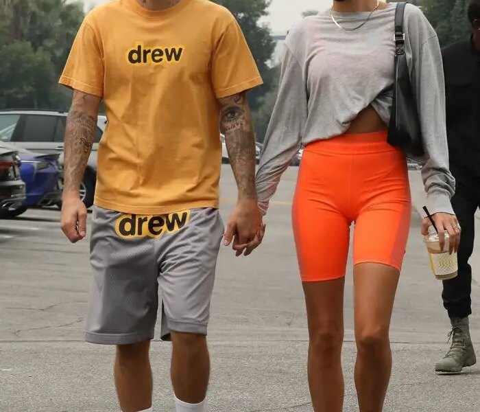 Hailey Bieber and Justin Walked Hand-in-hand as they Headed to Yoga Class