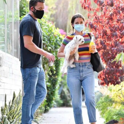 Ana de Armas in a Rainbow-striped Top with Ben Affleck Outside her Home