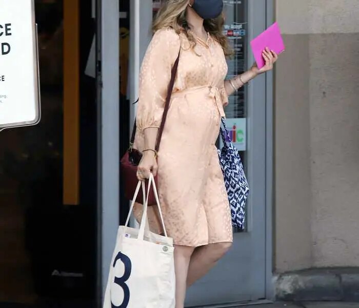 Rachel McAdams Pregnant Runs Errands in a Vintage-style Silk Dress in LA