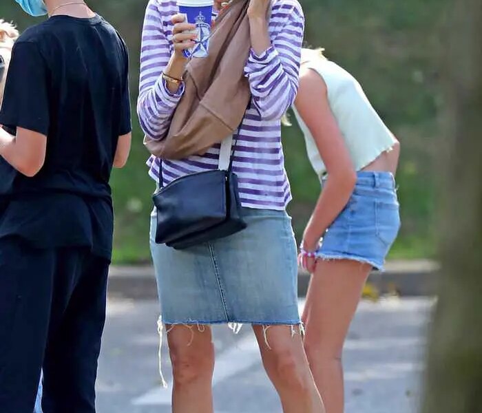 Naomi Watts in Chic Stripes as she Grabs Coffee in The Hamptons