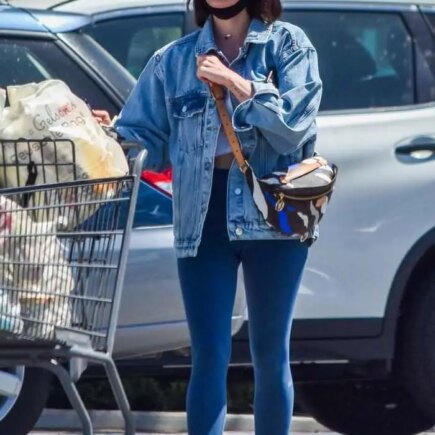 Lucy Hale in Skintight Leggings as she Shops for Groceries