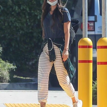 Megan Fox Stepping Out in Woodland Hills for an Errands Run