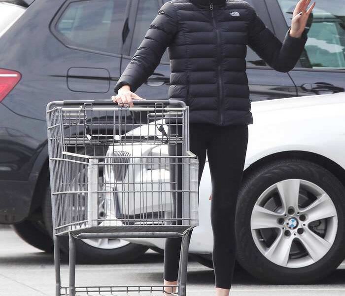 Charlize Theron Stepped Out for a Quick Trip to the Grocery Store