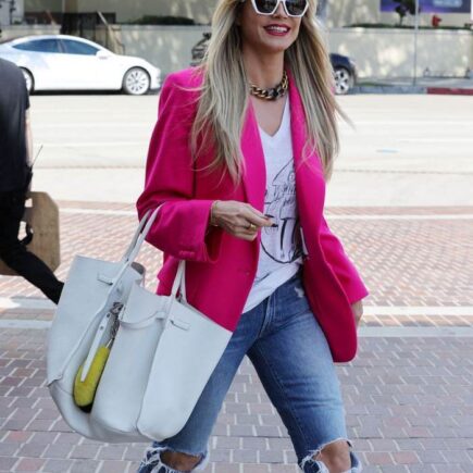 Heidi Klum Arriving at America’s Got Talent Studio in Pasadena