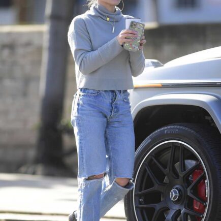 Hilary Duff in Levi’s Ripped Jeans Out in Los Angeles