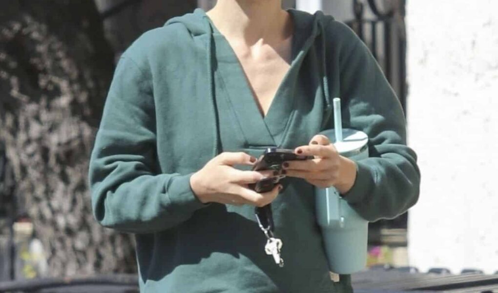 Olivia Wilde Balances Chic and Comfort in Green Hoodie and Leggings