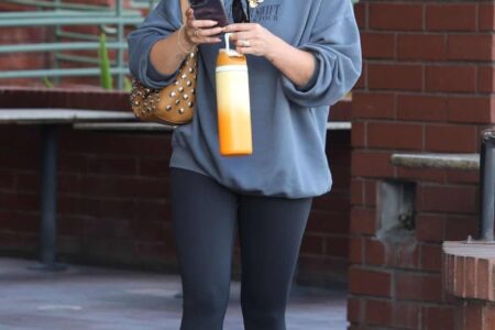 Hilary Duff Shows Off Her Effortlessly Chic Grocery Shopping Style