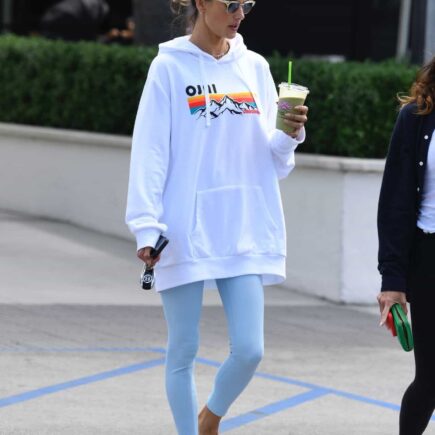 Alessandra Ambrosio Shows Off Her Toned Physique After Pilates Class