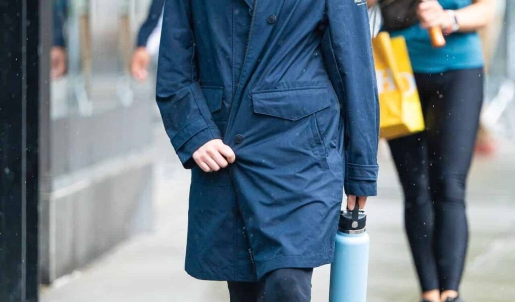 Jennifer Lawrence Embraces Rainy Day Style with Effortless Charm