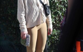 Kristen Bell Rocks Casual Look After Gym Session in Los Angeles