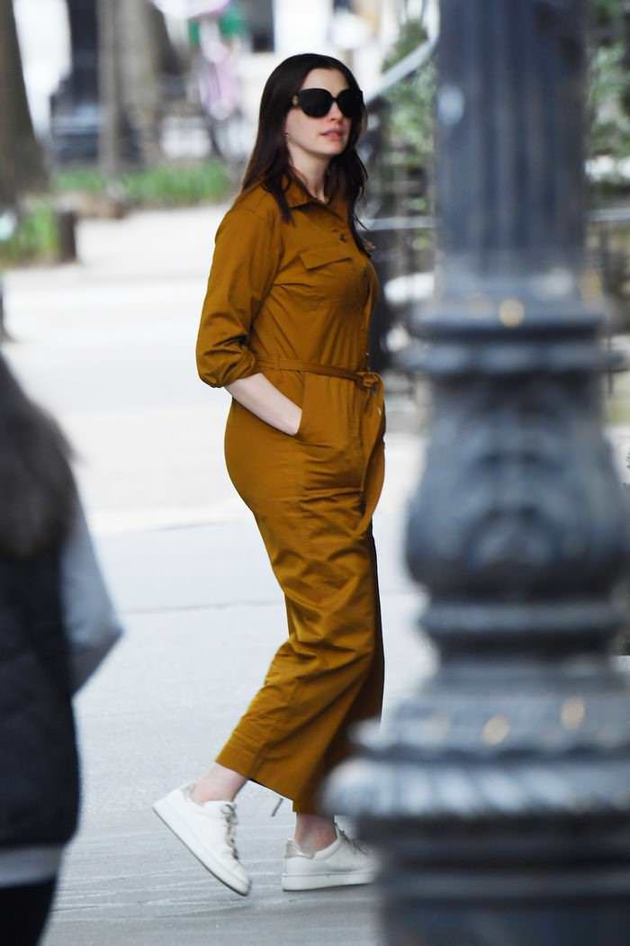 anne hathaway in mustard color jumpsuit out in nyc 4