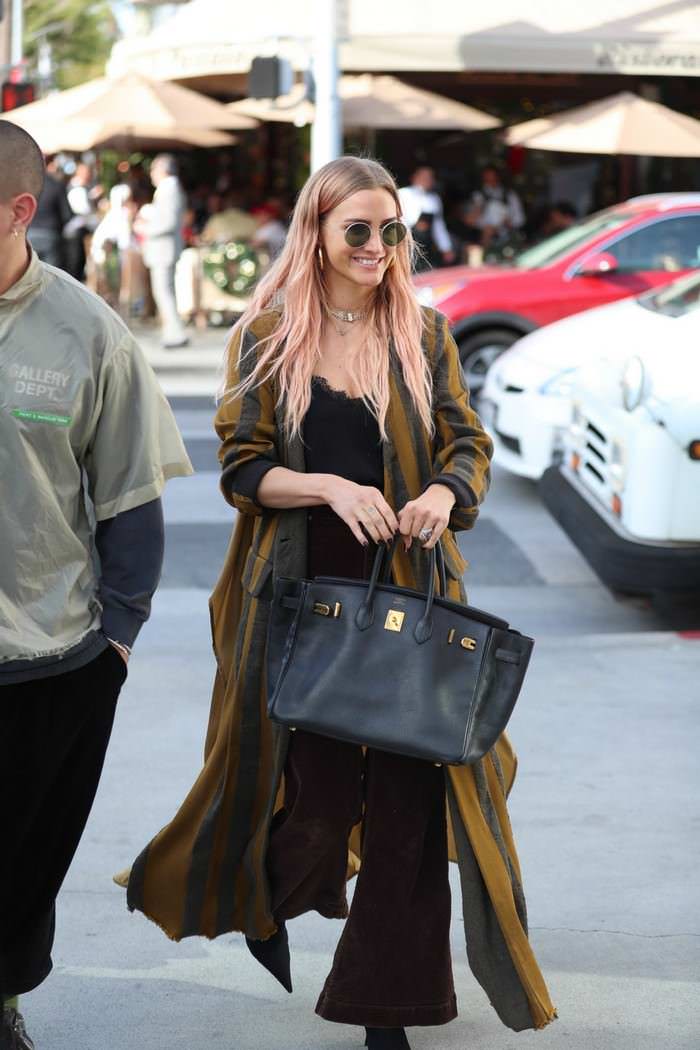 ashlee simpson shopping in beverly hills 3