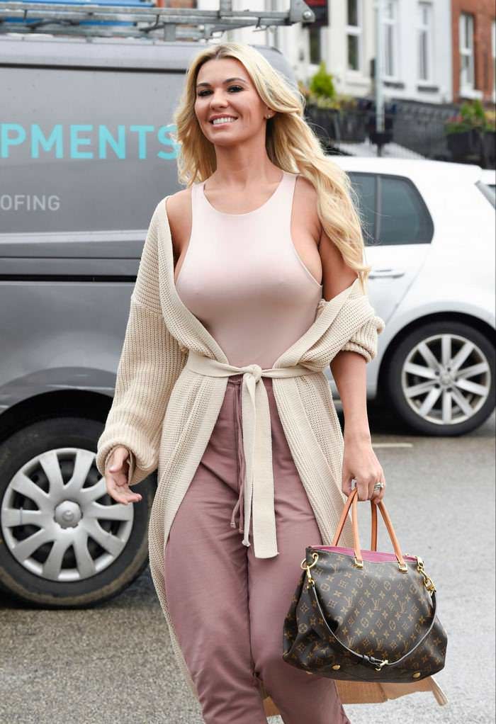 christine mcguinness out in casual stroll in alderley edge 1