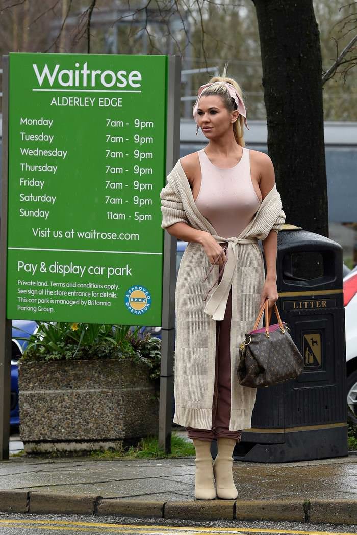 christine mcguinness out in casual stroll in alderley edge 2