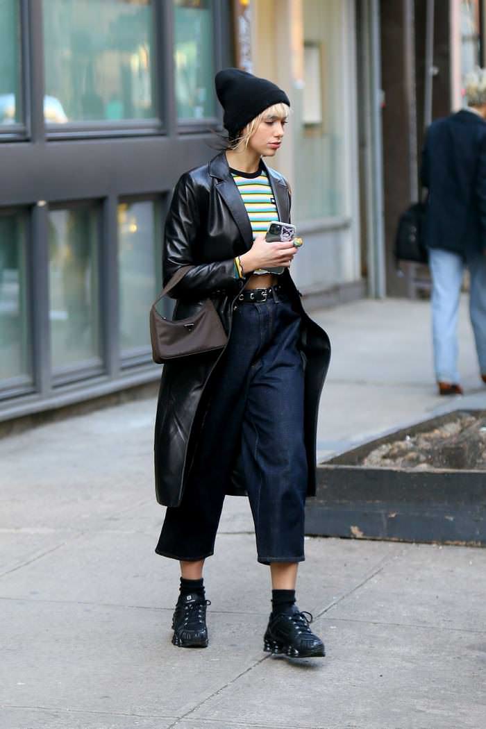 dua lipa casual in baggy blue jeans and black beanie hat in nyc 4