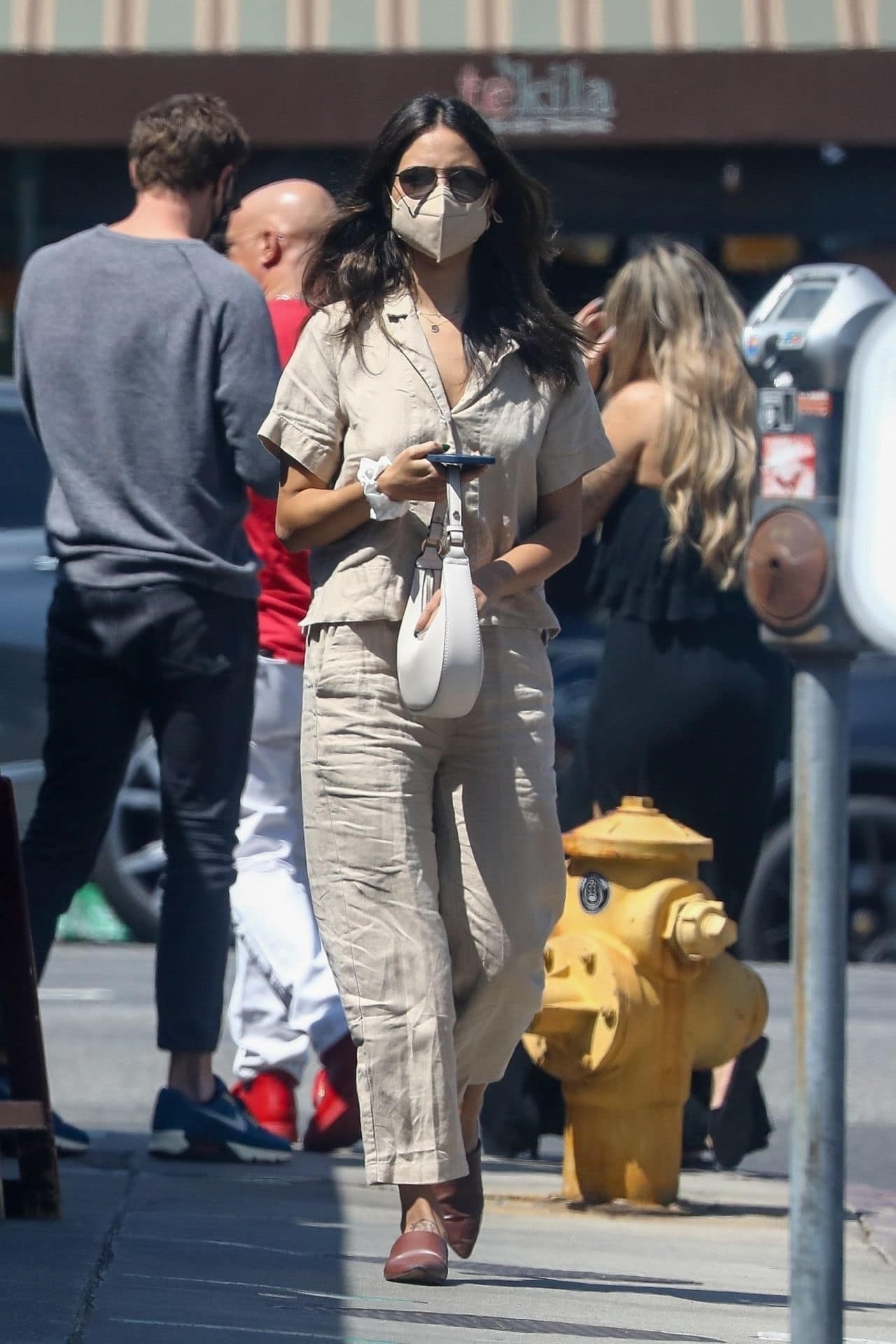 eiza gonzalez headed out for lunch in studio city 3