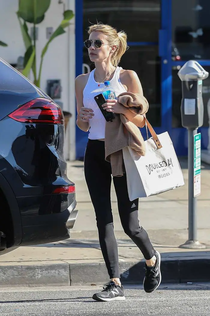 emma roberts leaving a gym in west hollywood 1