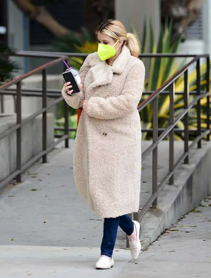 emma roberts shows off her casual side in skinny jeans and a teddy material coat 1