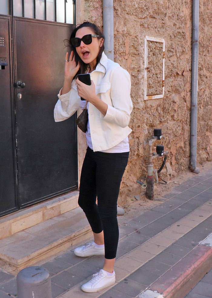 gal gadot on holiday in israel 4