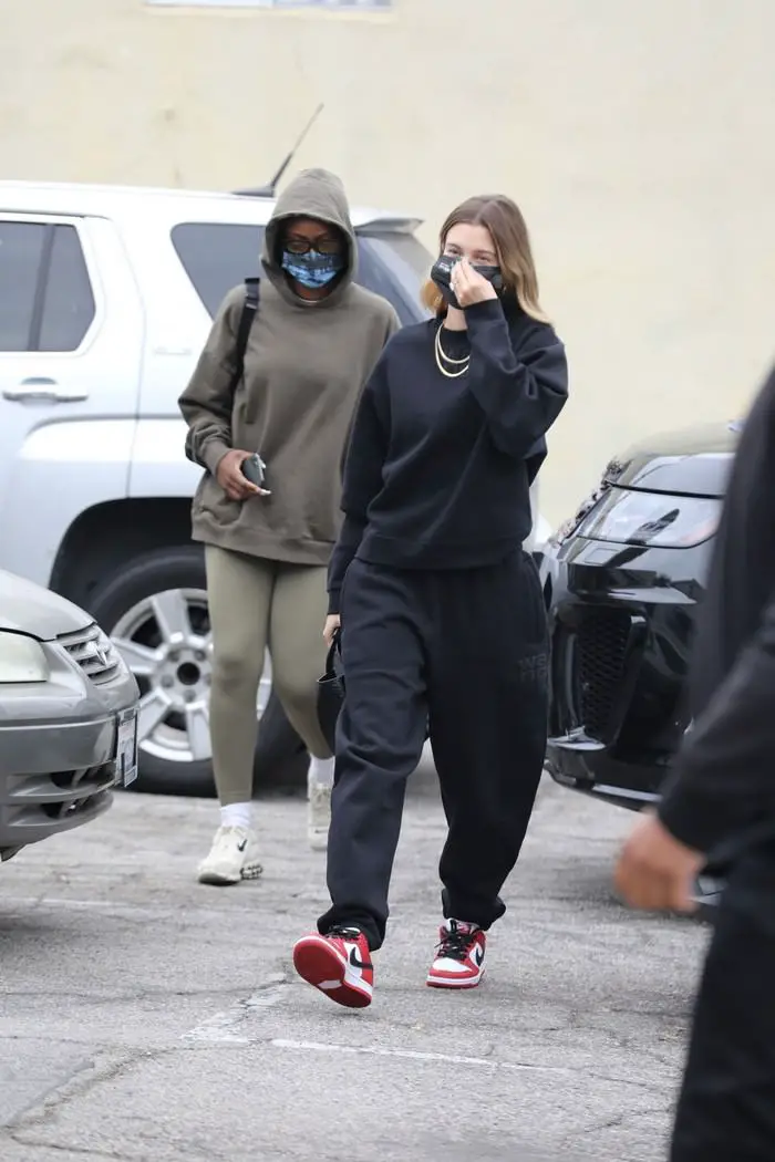 hailey bieber arrives at a yoga class in alexander wang sweatsuit in la 1