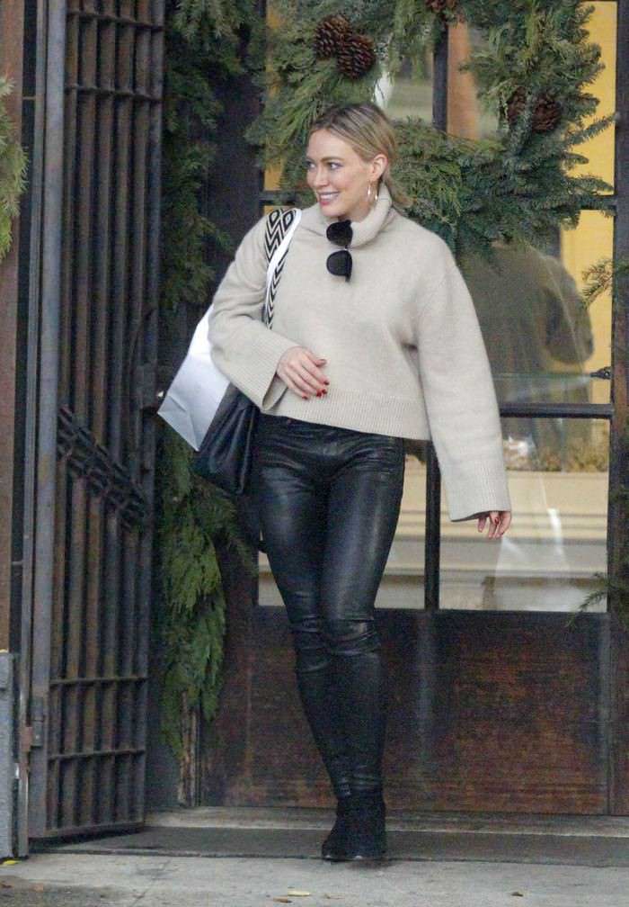 hilary duff out in beverly hills 1