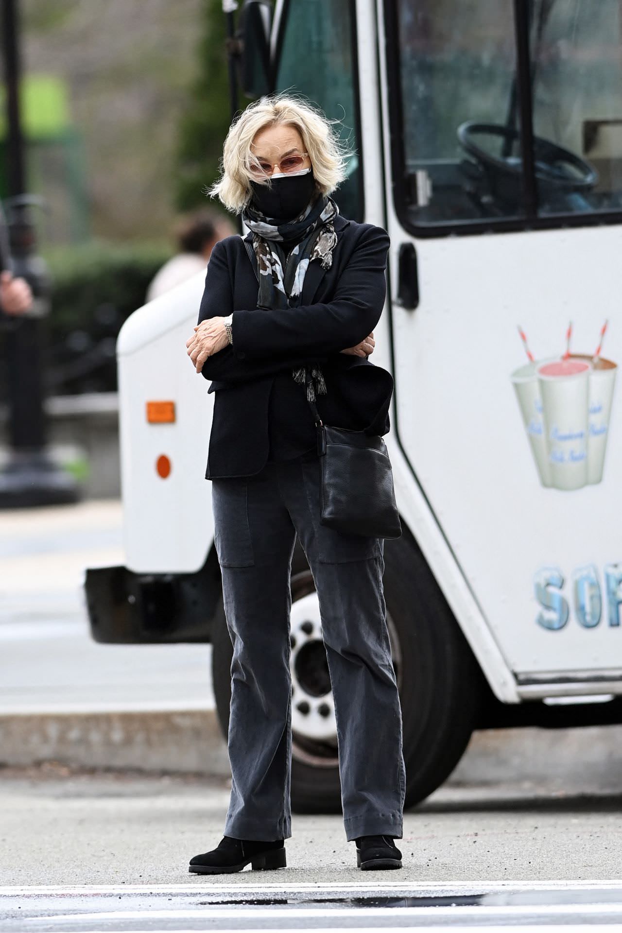 jessica lange in black outfit at madison avenue in ny 4
