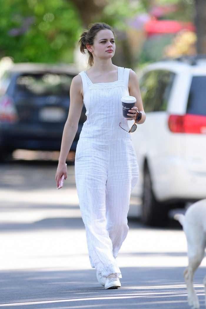 joey king looks chic in white and blue linen overalls 3