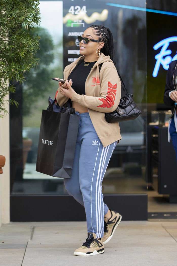 jordyn woods outside feature store in calabasas 2